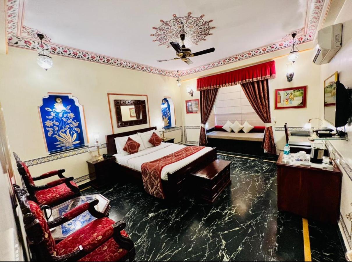 Umaid Mahal - A Heritage Style Boutique Hotel Jaipur Exterior photo