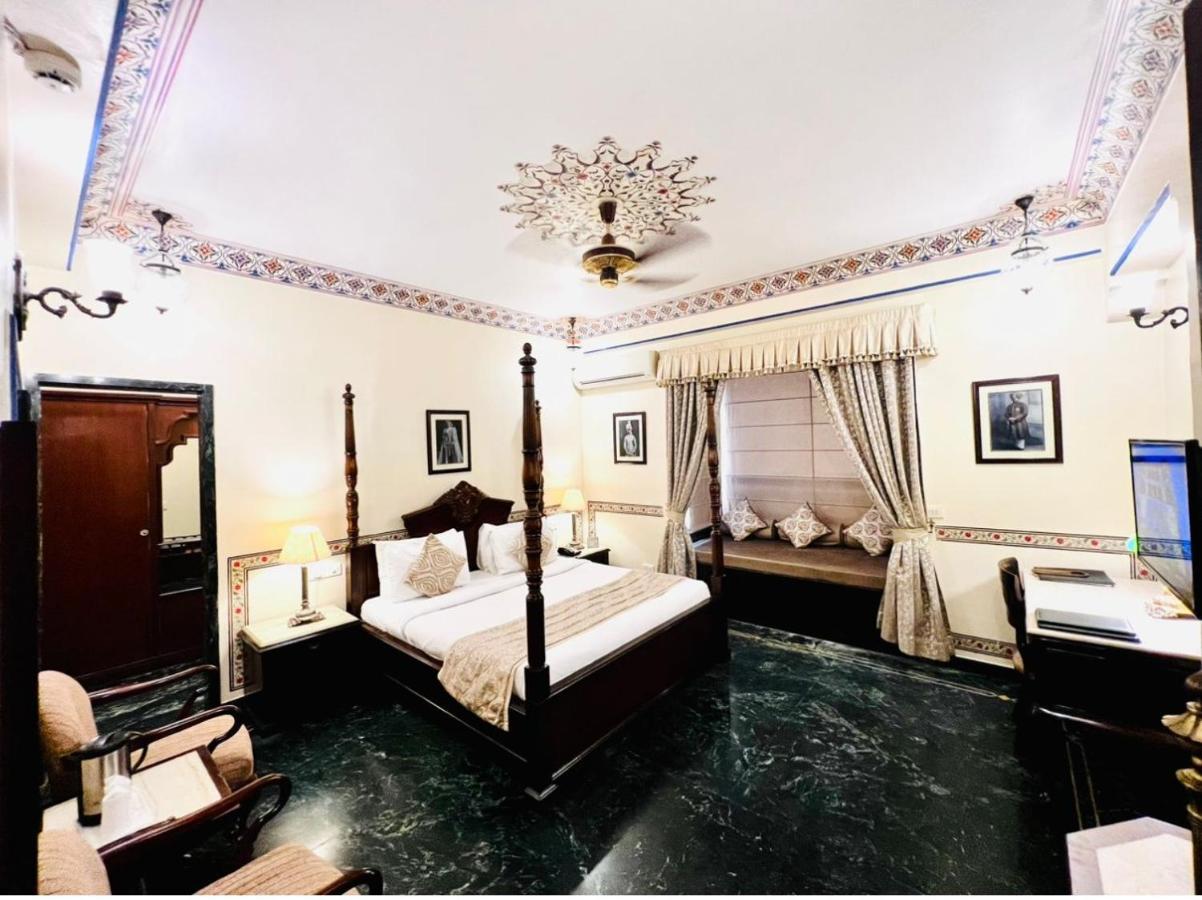Umaid Mahal - A Heritage Style Boutique Hotel Jaipur Exterior photo